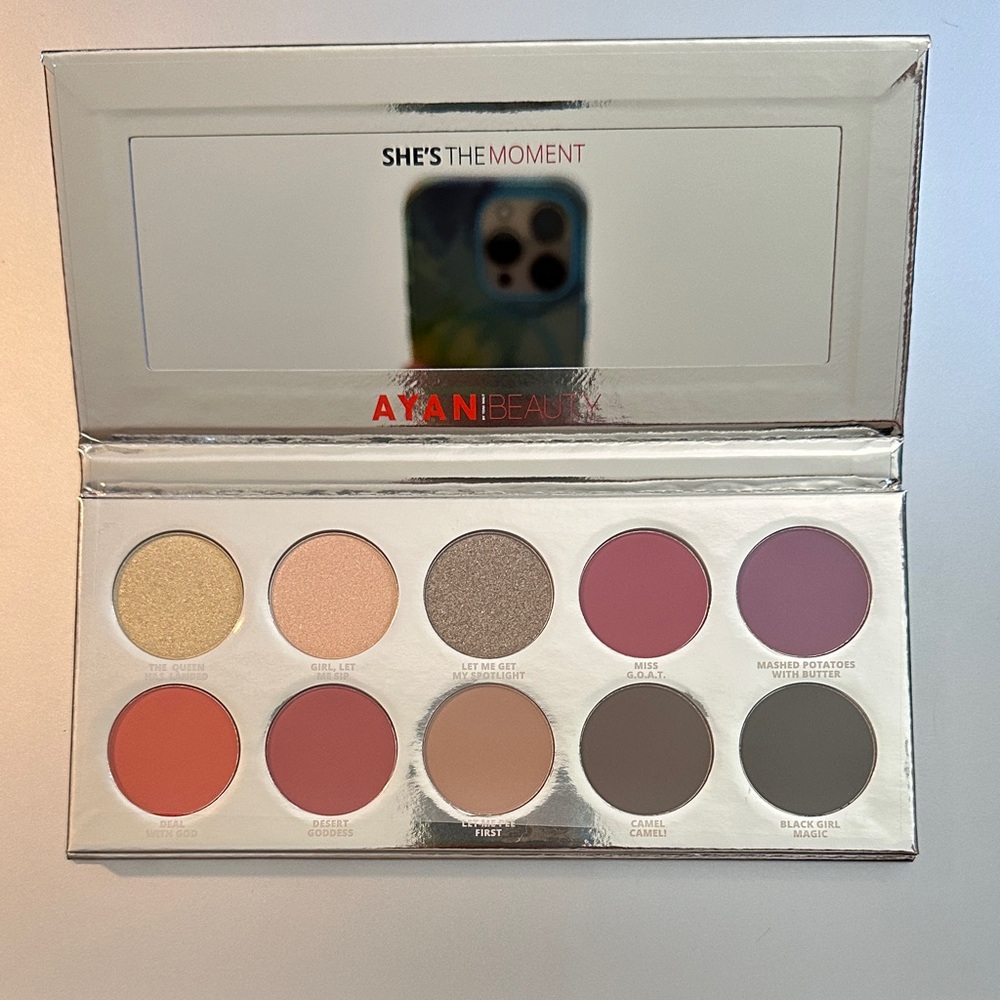 Glam Eyeshadow Palette